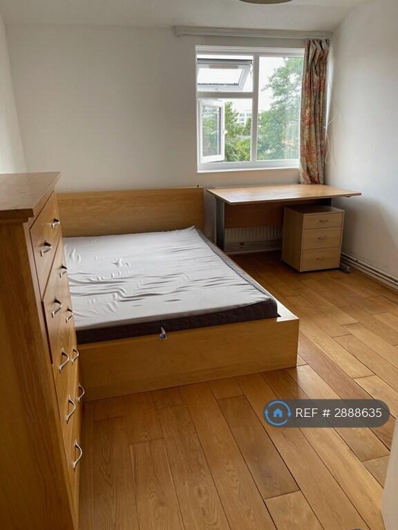 3 bedroom maisonette for rent