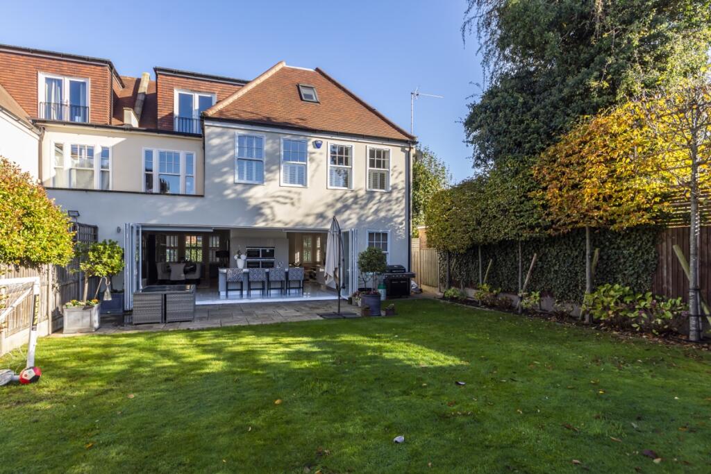 House in London - View 4