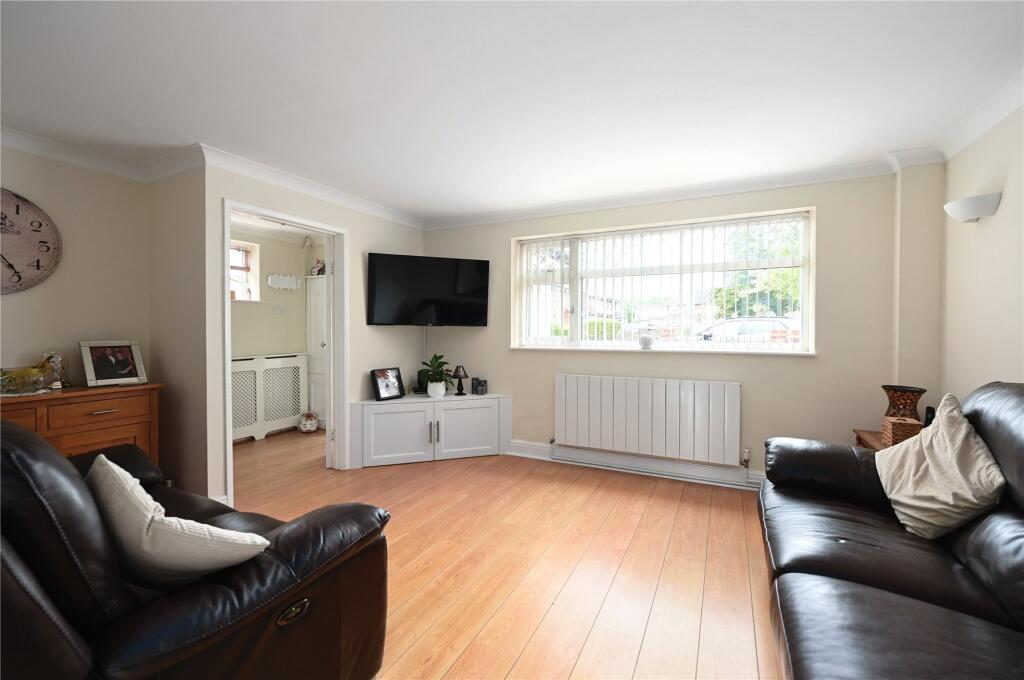 House in Spelthorne, Surrey - View 3