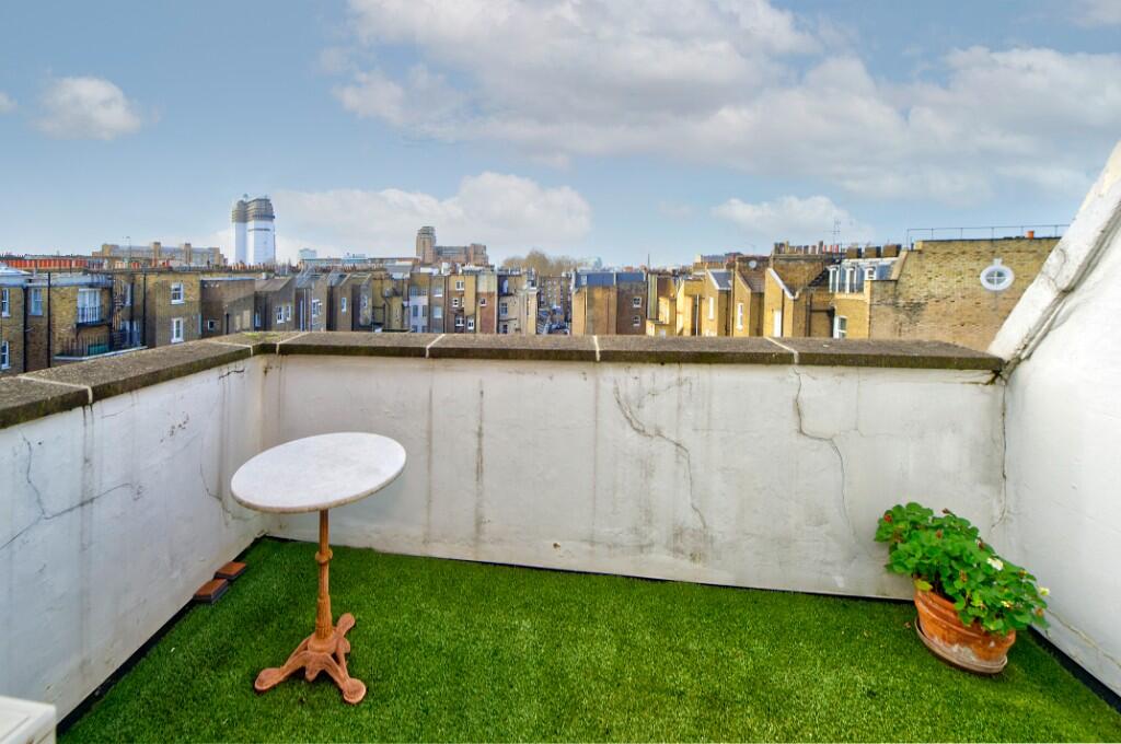 Main image of property: Queen's Gate, London, SW7