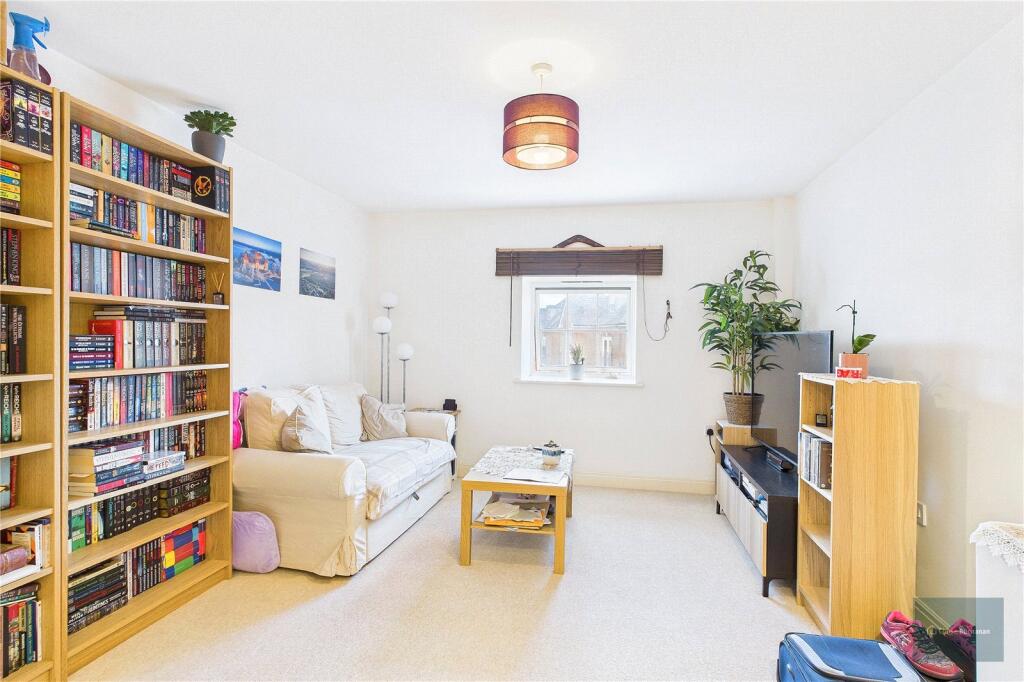 Ushers Court, Trowbridge photo 3