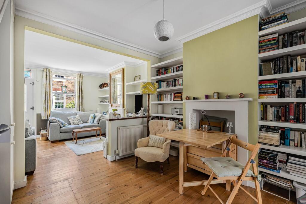 House in London - View 5