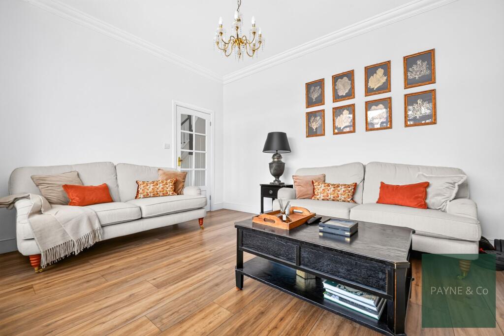 House in London - View 5