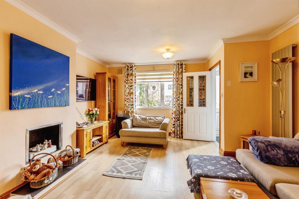 House in Bristol, Southmead - More