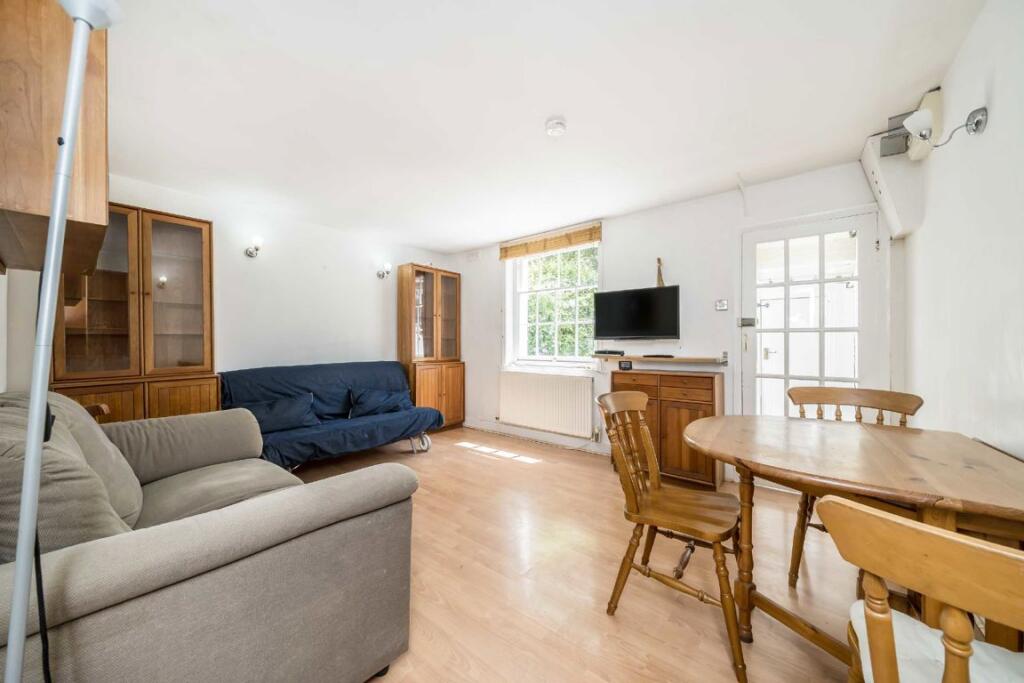 House in London - More