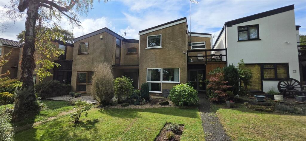 Main image of property: Jobs Lane, Tile Hill, Coventry, West Midlands, CV4