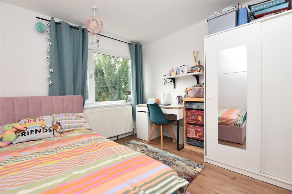 House in Leeds, City, Morley - More