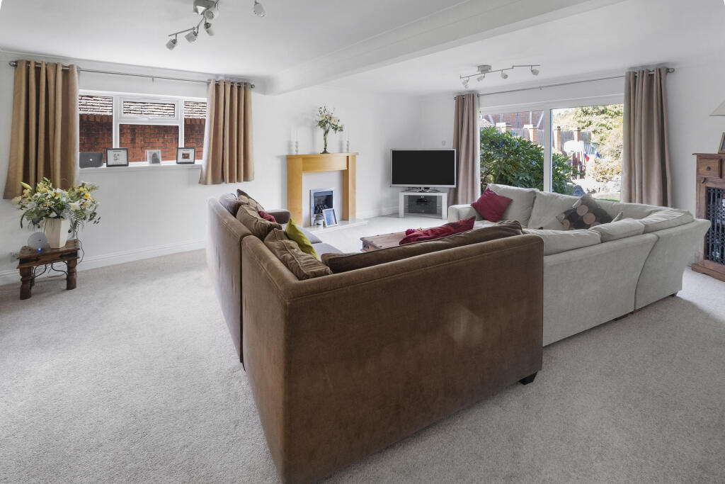 Additional image 7 of Hanbury Road, Stoke Heath, Bromsgrove B60 4LR