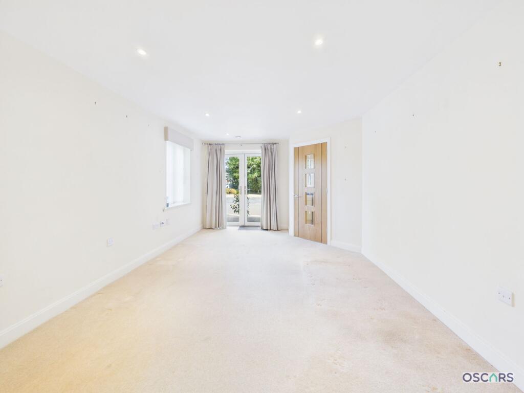 Apartment in Hull - View 3