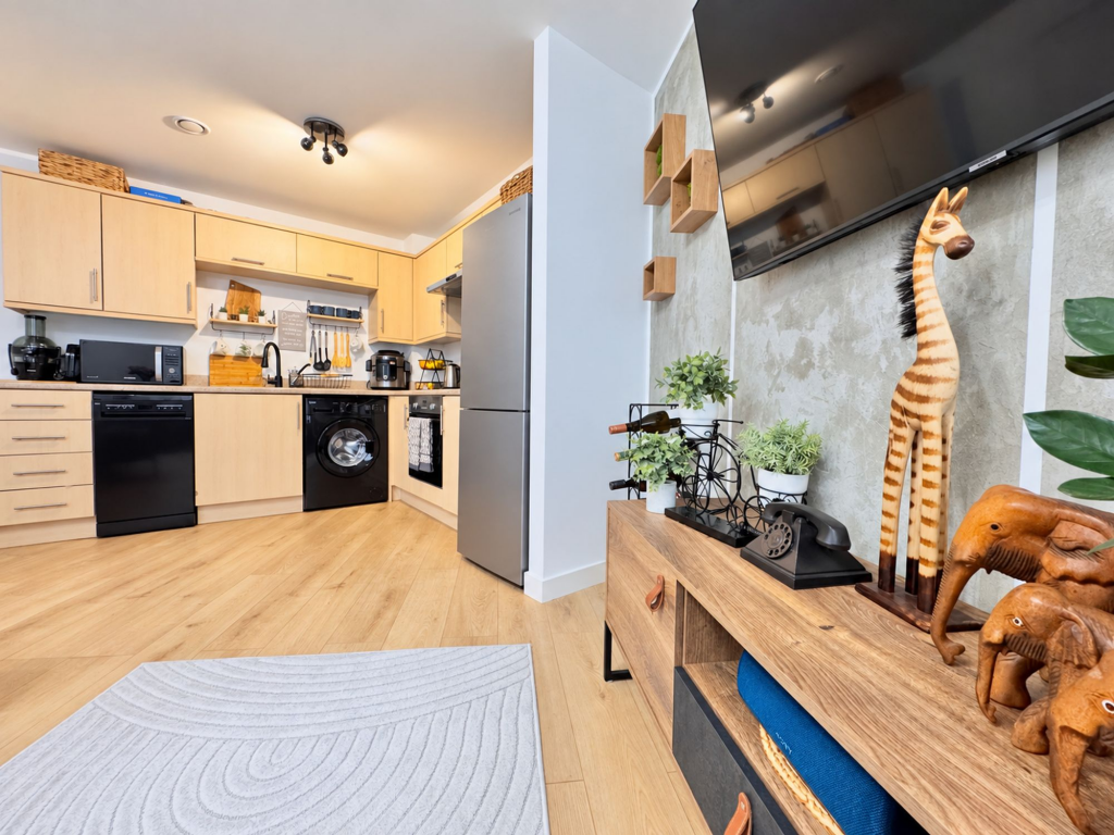 Apartment in Southampton - View 4