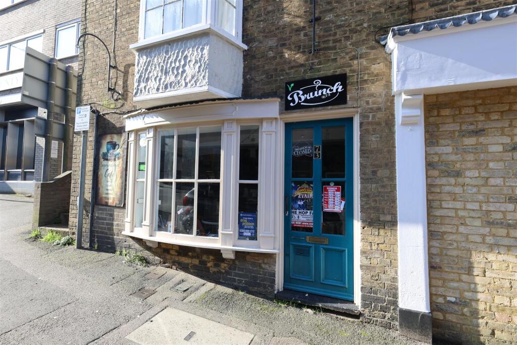 Main image of property: London Road, Sevenoaks