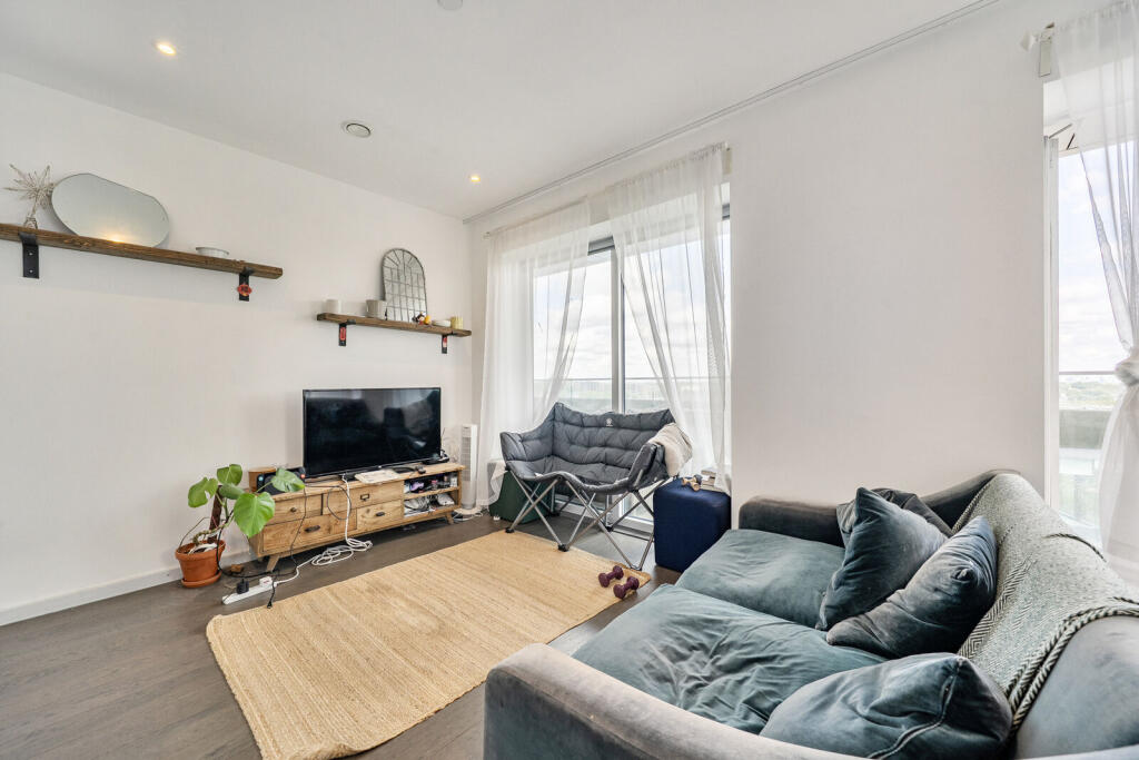 Apartment in London, Maiden Lane Community, King's Cross - View 5