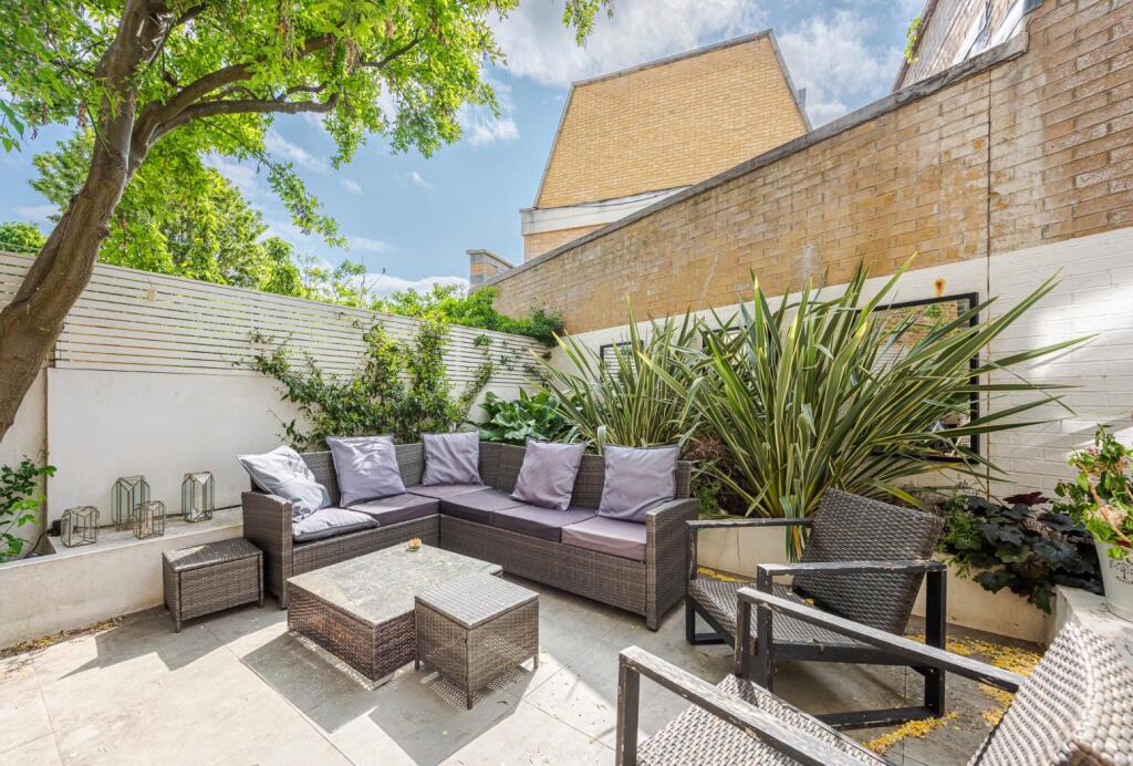 Rozel Road, SW4 photo 2
