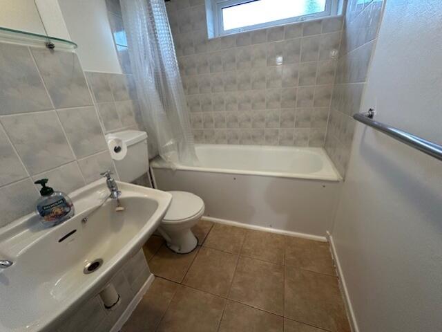 Apartment in Manchester - More