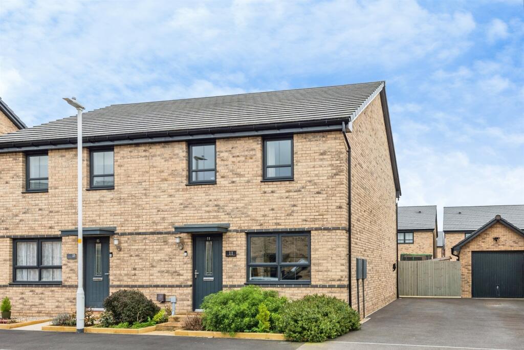 Main image of property: Marden Avenue, Swindon