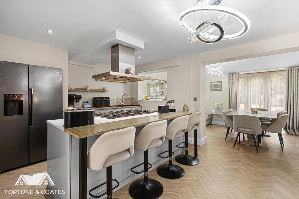 House in Chelmsford - View 2