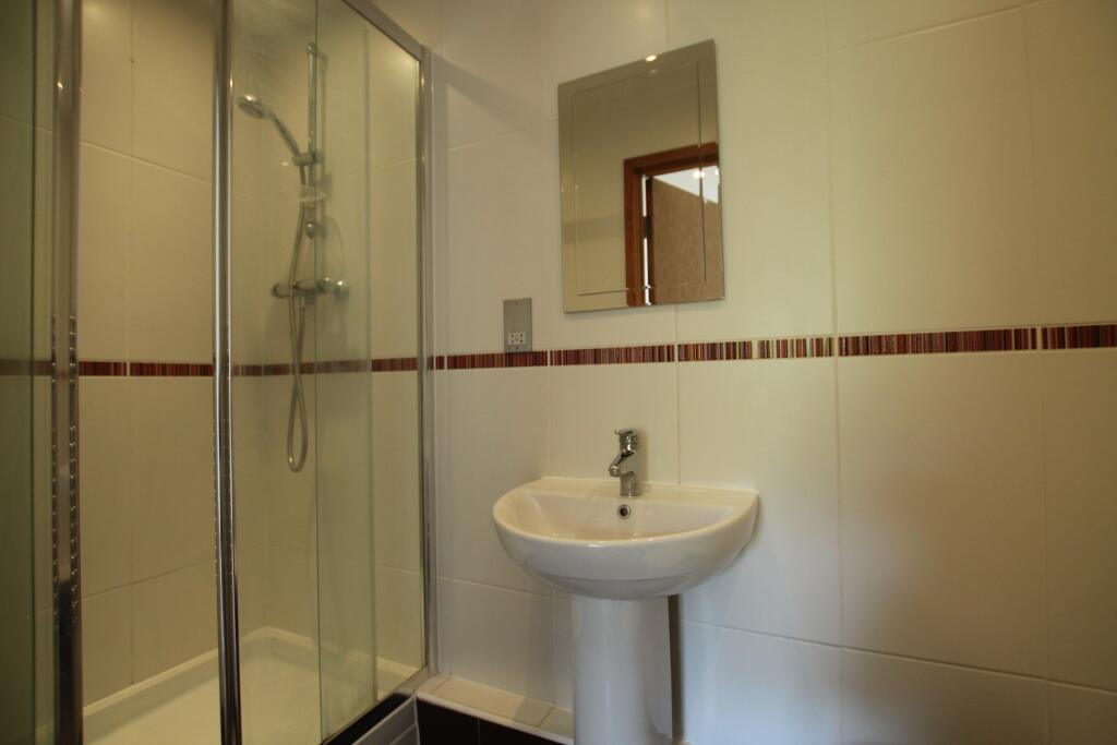Apartment in Bradford - More