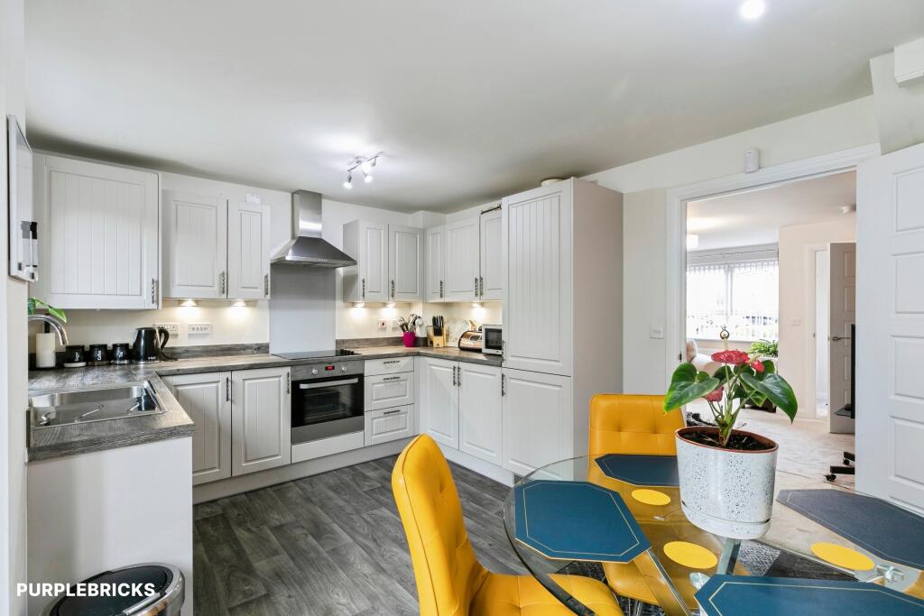 House in Barnsley, South Yorkshire - More