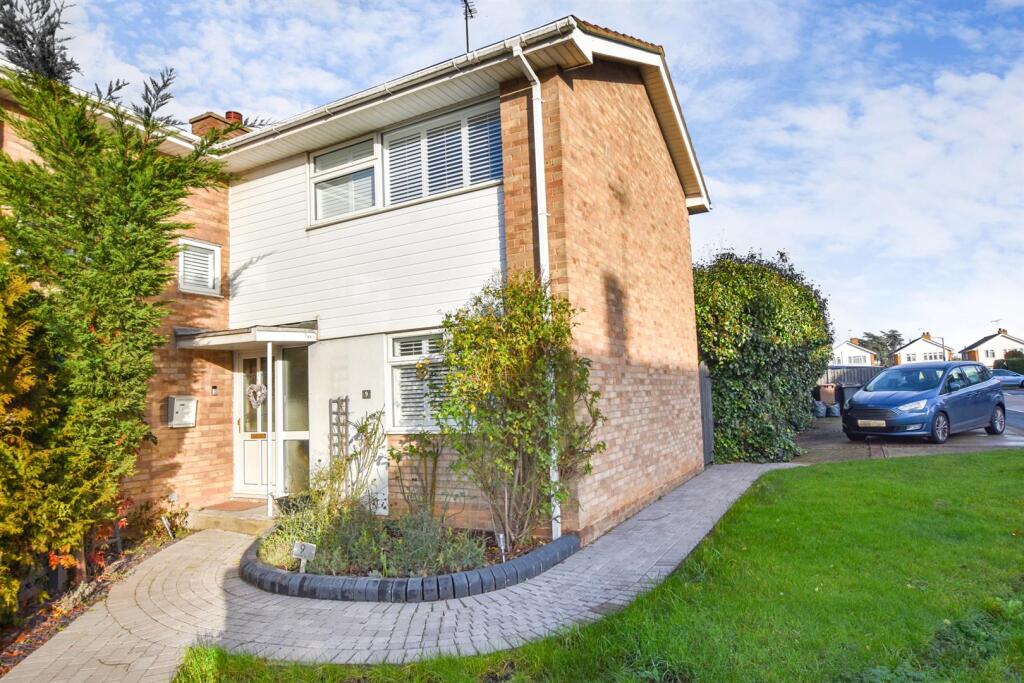 Main image of property: Hillcrest Road, Chelmsford