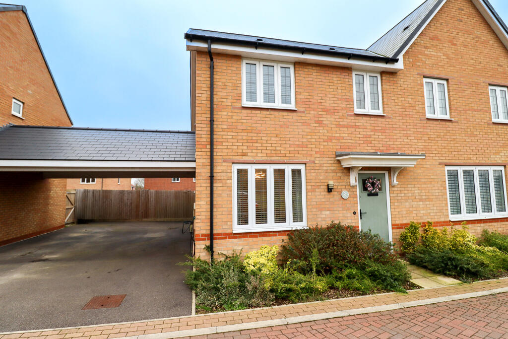 Main image of property: Jute Crescent, St. Neots, Cambridgeshire