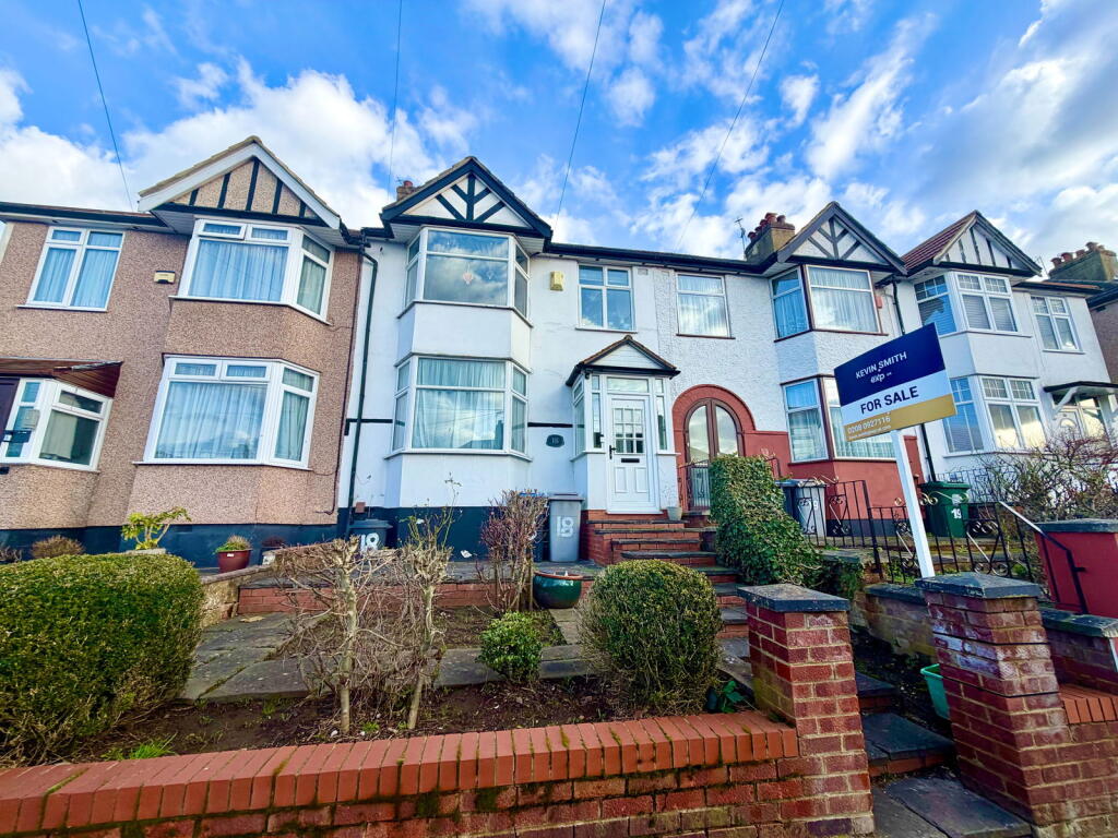 4-bed terraced on Wood Close, Kingsbury, London, NW9 7NR, £599,950