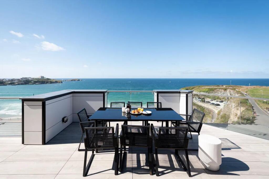 Main image of property: Narrowcliff, Newquay
