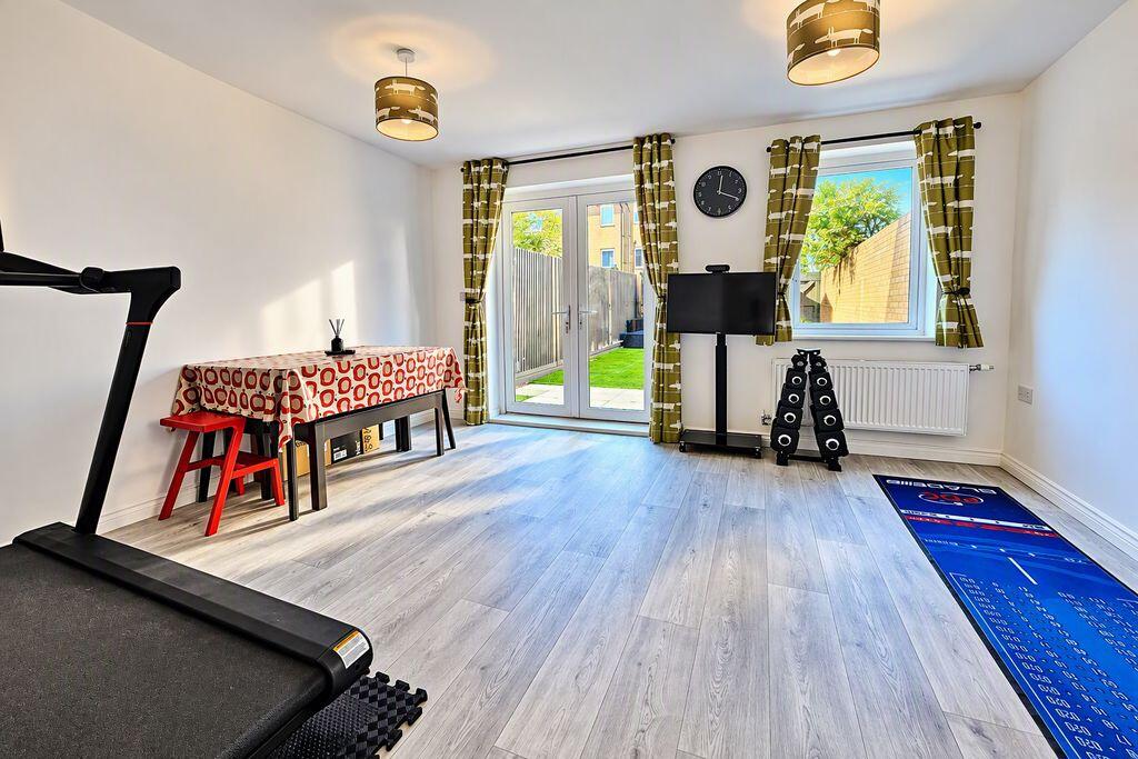 House in Portsmouth - View 4