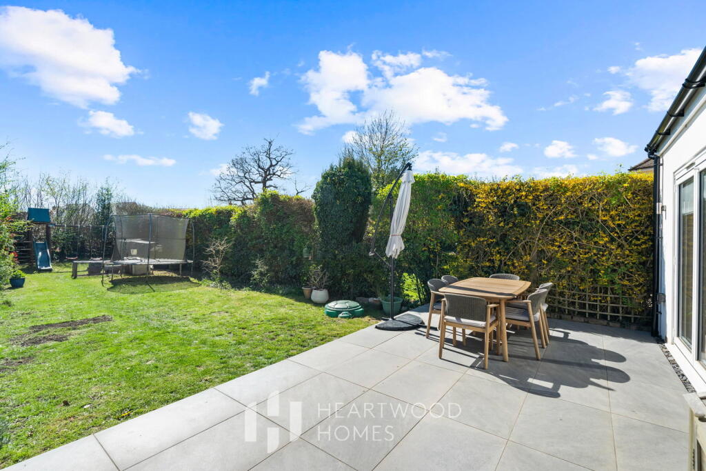 Additional image 20 of Roestock Gardens, Colney Heath, St. Albans, AL4 0QJ