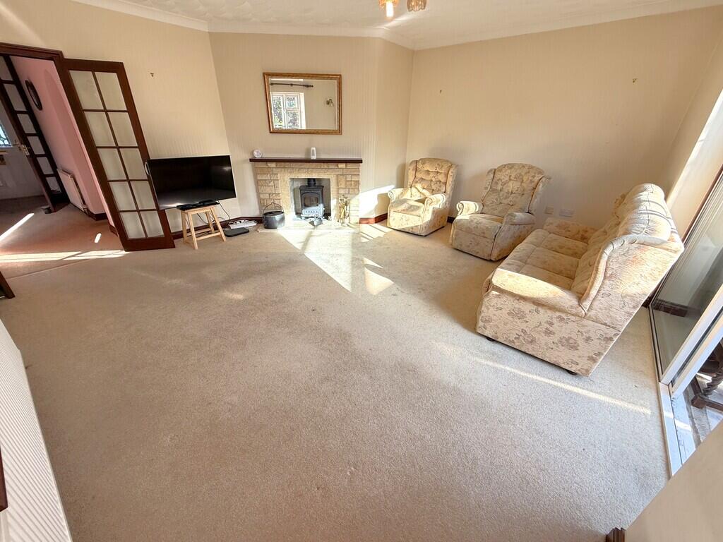 House in Peterborough - View 3