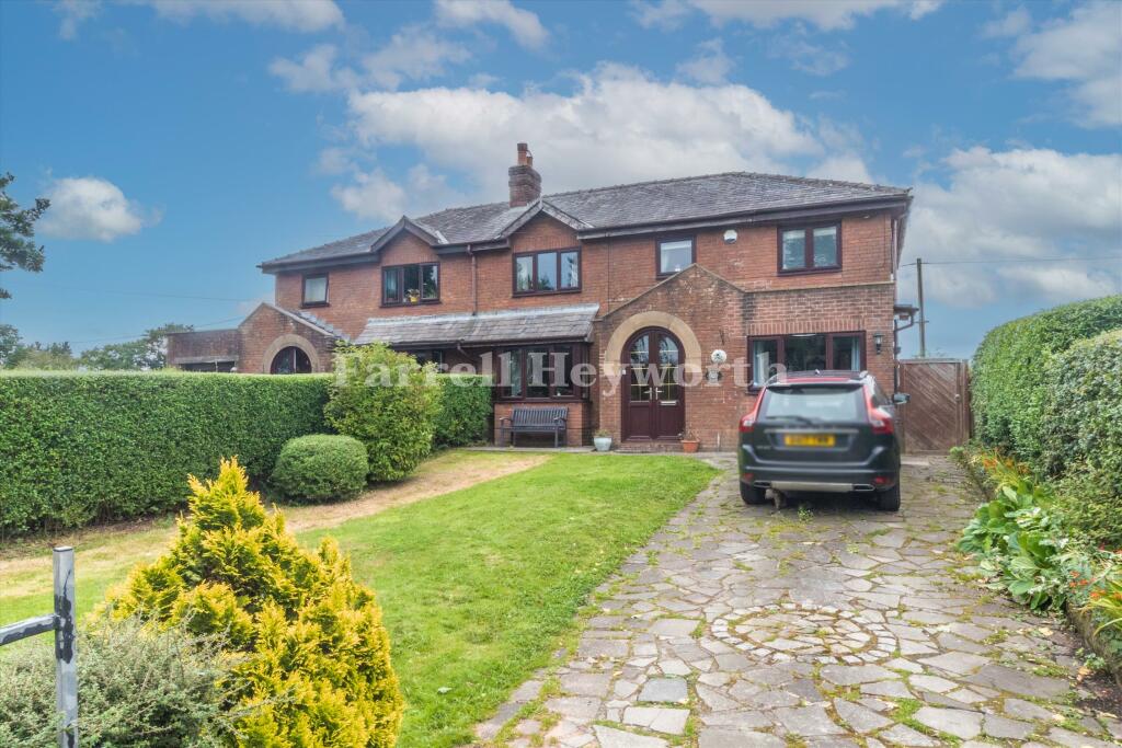 4-bed house on Lancaster New Road, Cabus, Preston, £360,000
