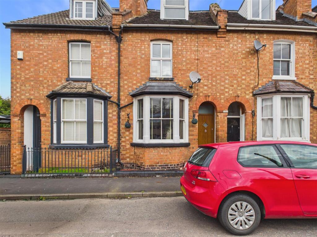 Main image of property: Cross Street, Leamington Spa