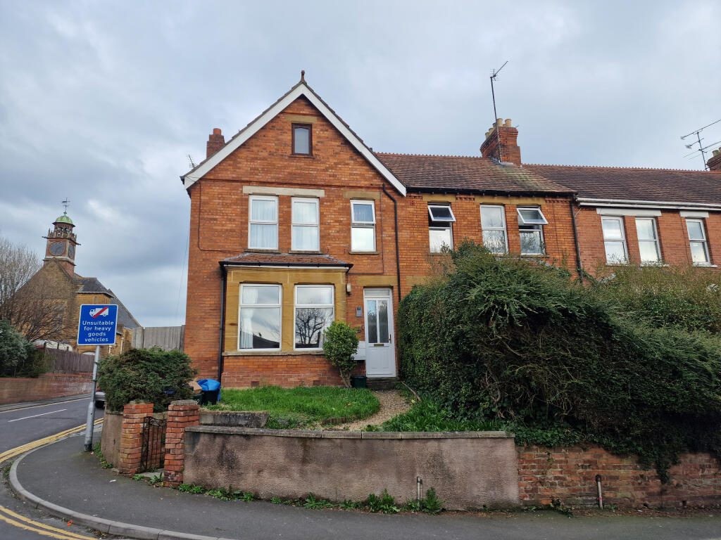 St. Michaels Avenue, Yeovil, Somerset, BA21 4LD