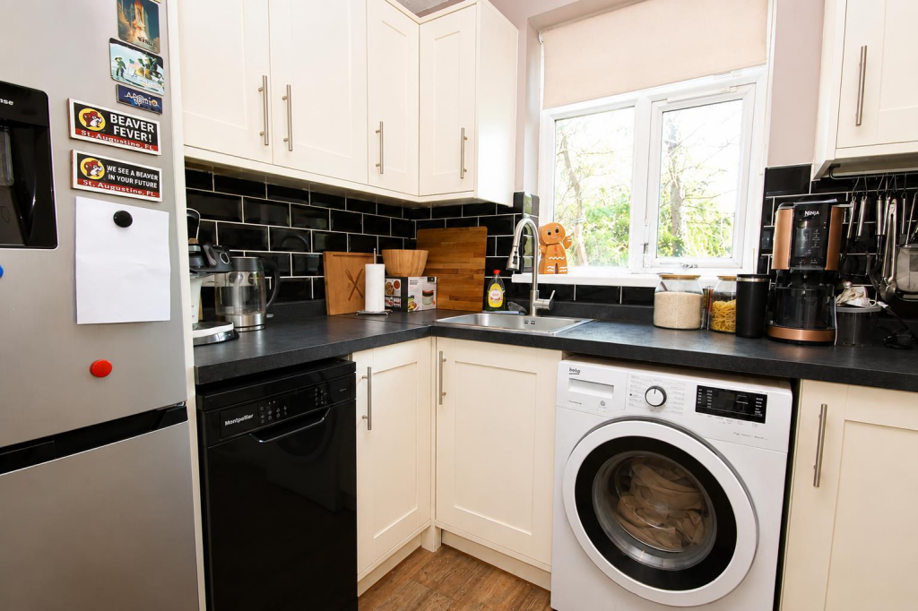 Apartment in Norwich - View 2