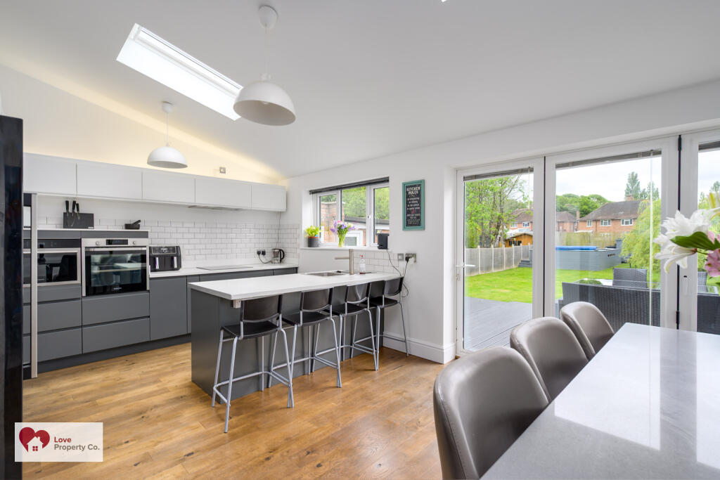 House in Solihull, West Midlands - View 5