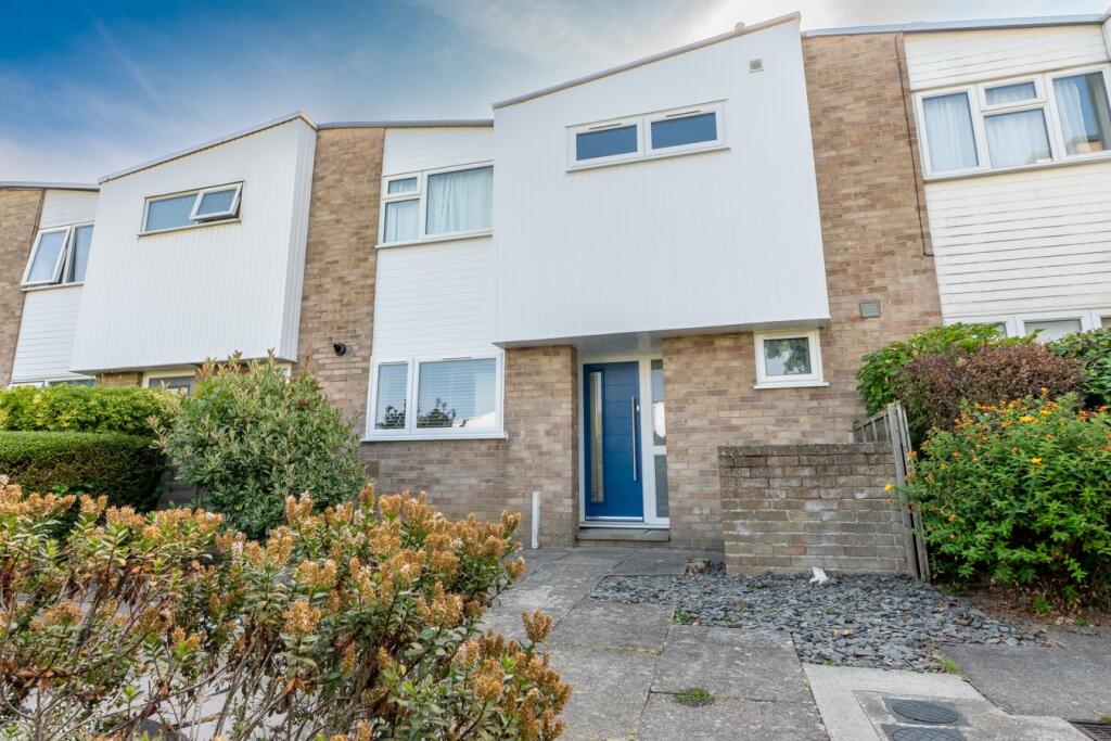 Main image of property: Ham View, Shirley, Croydon, CR0