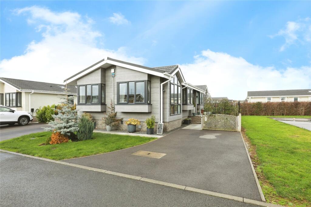 Main image of property: Littleton Close, Broadway, Worcestershire, WR12