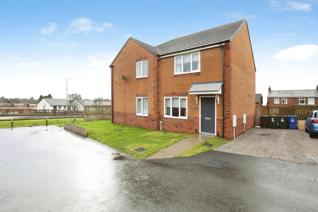 Main image of property: Courtfield Drive, Skelmersdale, WN8