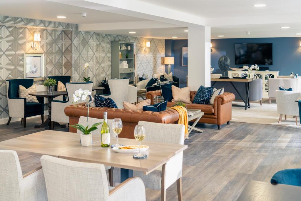 Apartment in Dover - View 5
