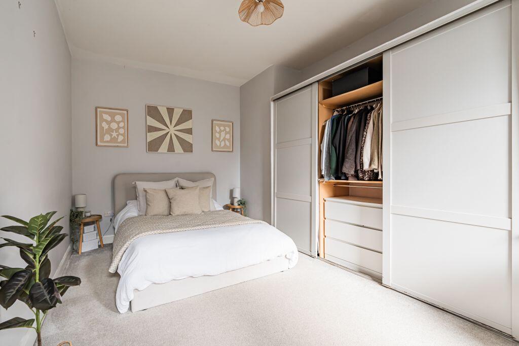 Apartment in Edinburgh - More