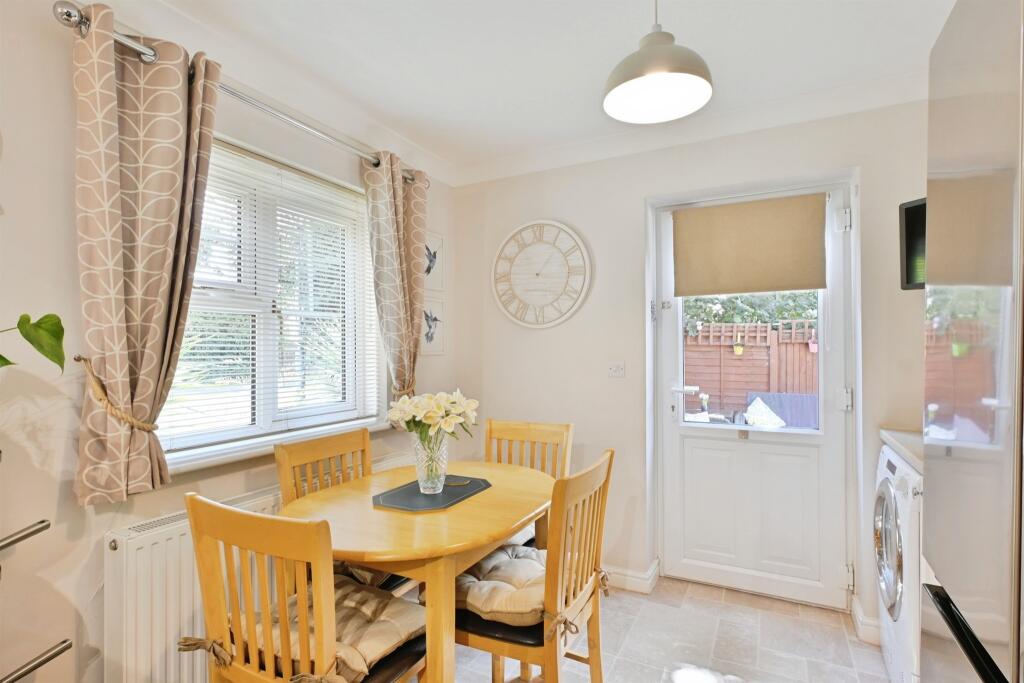 House in Peterborough - View 5