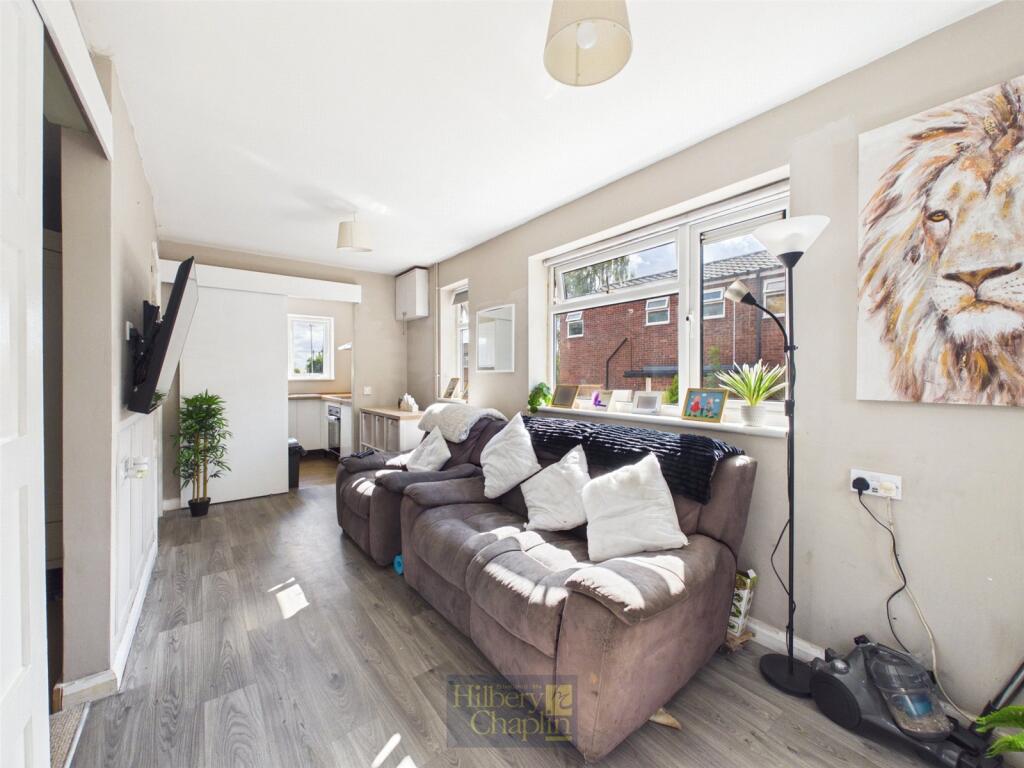 House in Basildon, Essex - View 3
