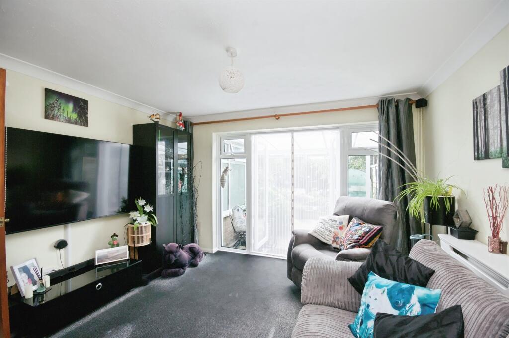 House in Eastbourne, East Sussex - View 4