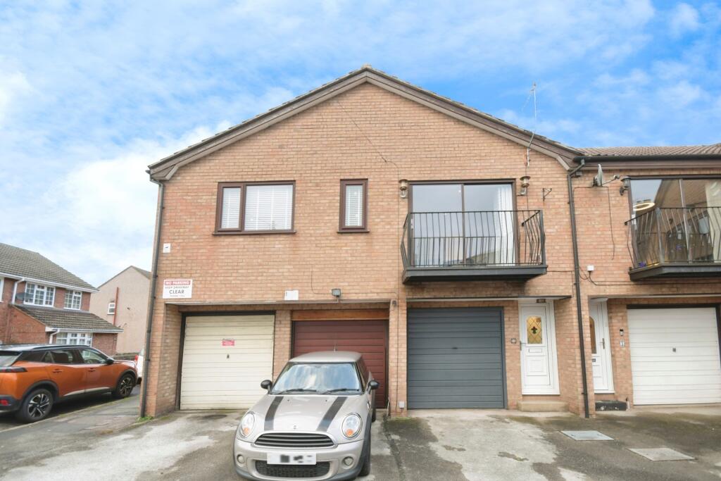 Main image of property: Old Hall Road, Chesterfield, Derbyshire, S40