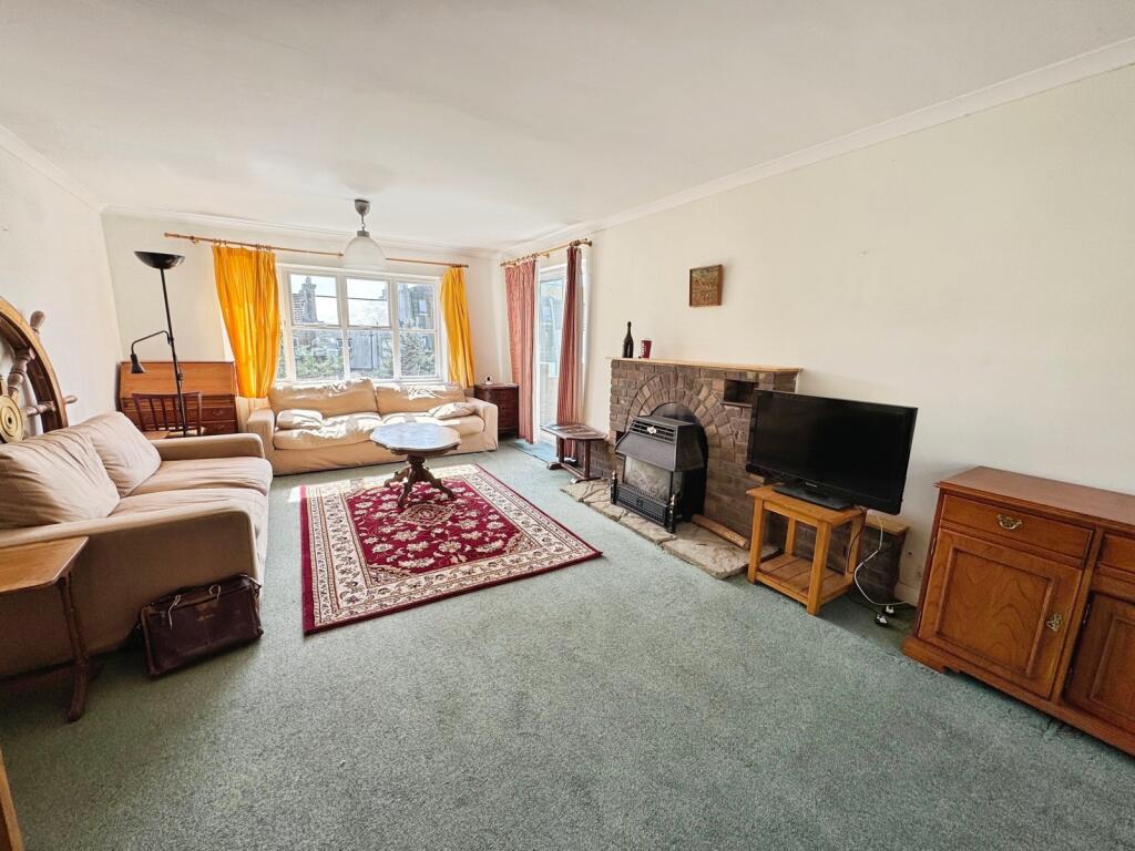 House in Tonbridge - View 5