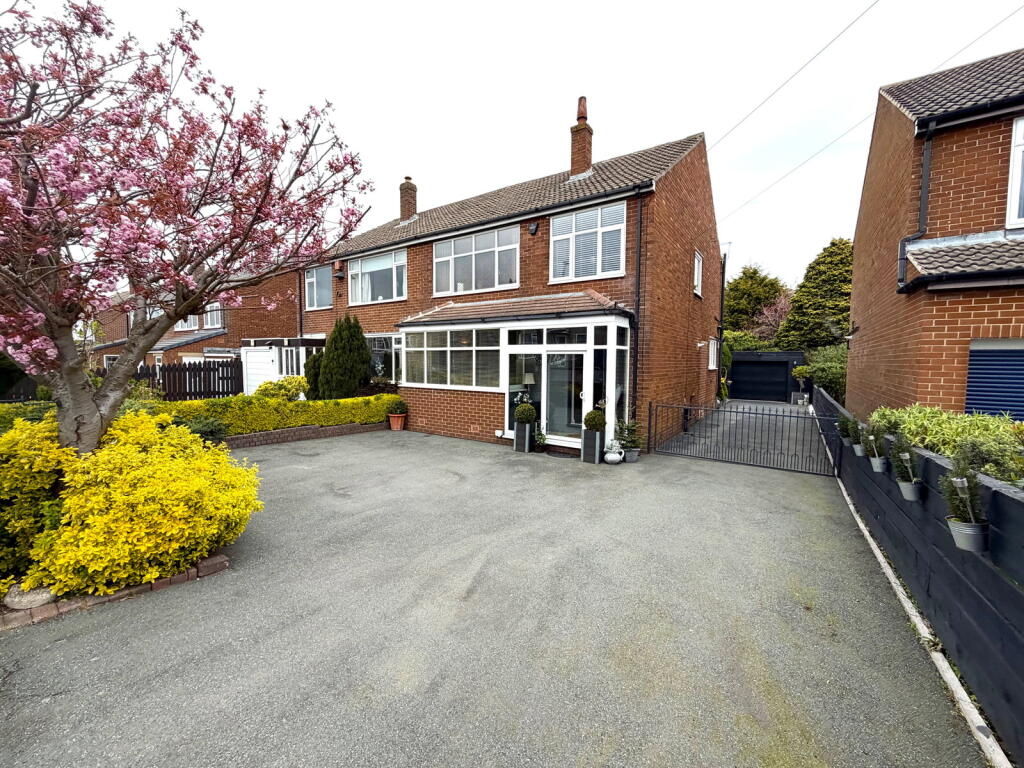 Main image of property: Westfield Avenue, Skelmanthorpe, Huddersfield, HD8 9AH