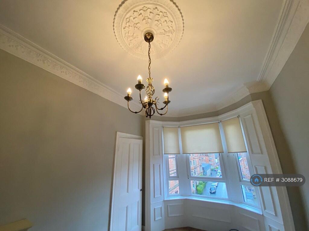 Apartment in Glasgow - More