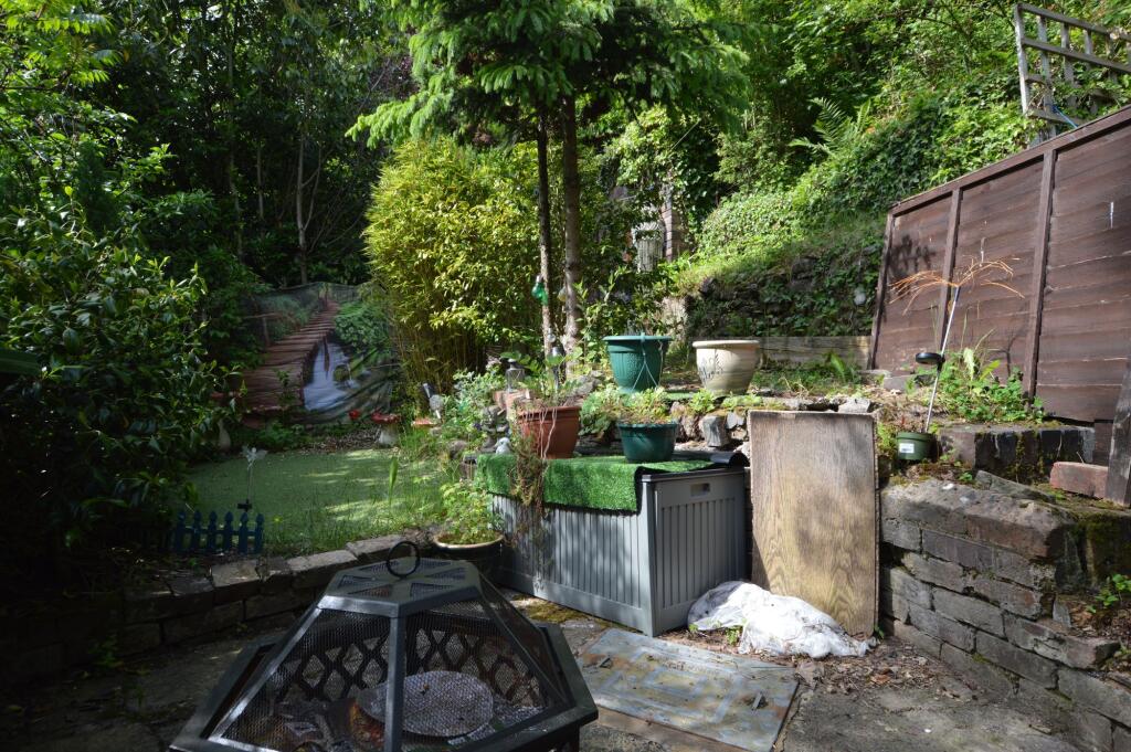1 and 2 Hollybush Road, Bridgnorth, WV16 photo 4