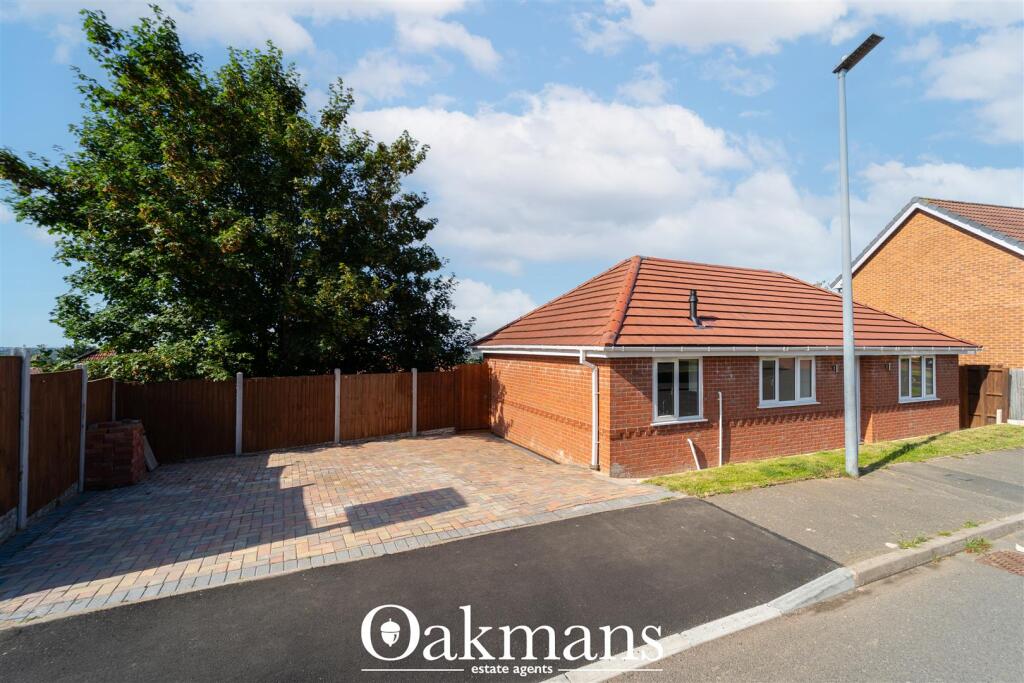 House in Sandwell, West Midlands - View 2