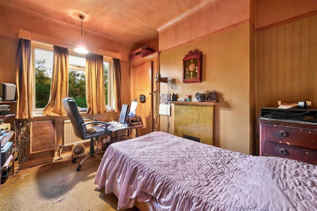 House in London - View 5