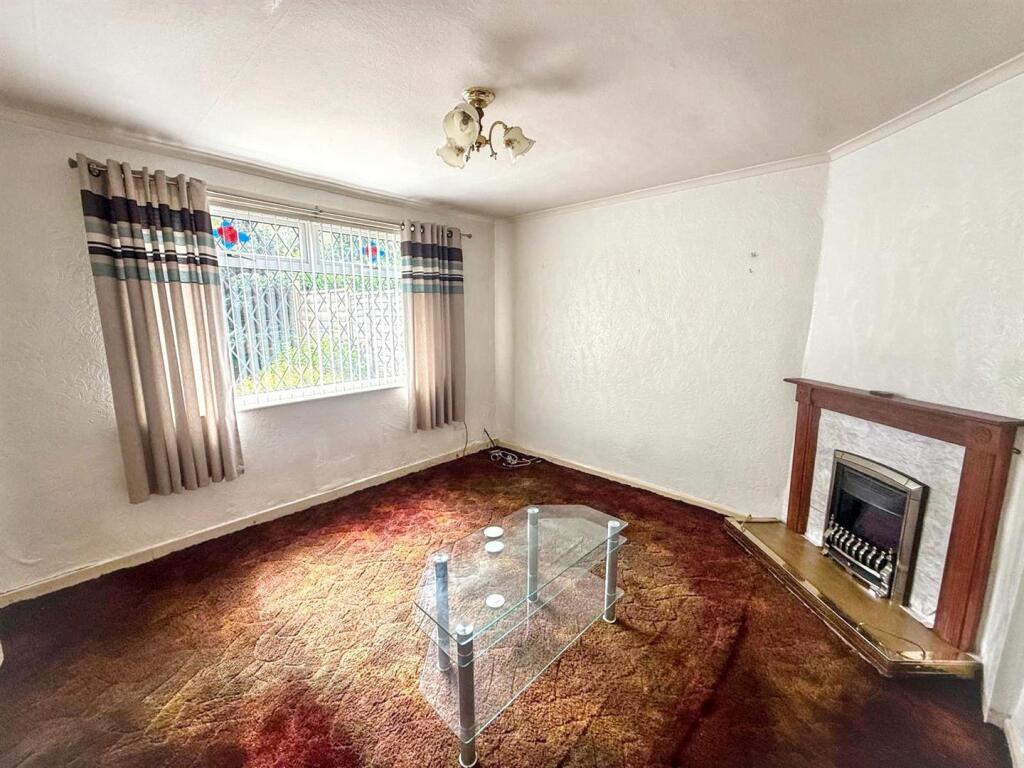 Stone Grove, Steeton - View 2